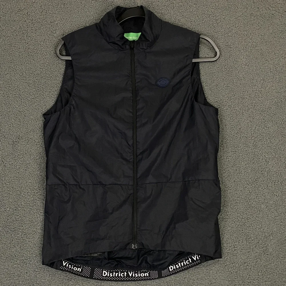 District Vision Vest Womens Medium Black Ultra Lightweight Windbreaker Runnging